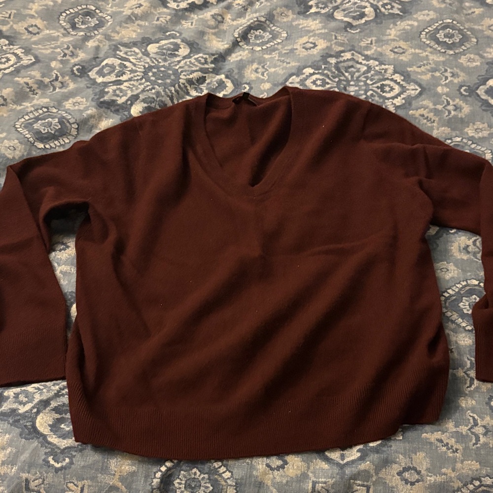 Burgundy Cashmere V-Neck Sweater